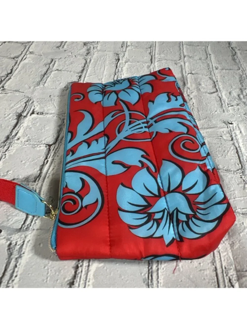 Estee Lauder Makeup Cosmetic Bag Clutch Red Blue Floral Puffer Recycled Fabric